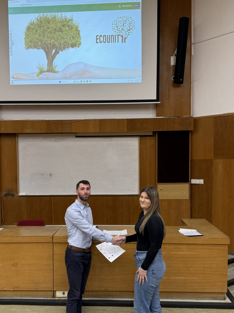 Pilotné vzdelávanie študentov na FEM 